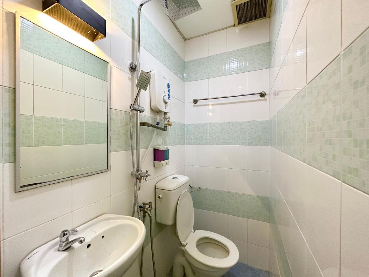 Tourist Centre By Hotspot Essential Hotel 2*
