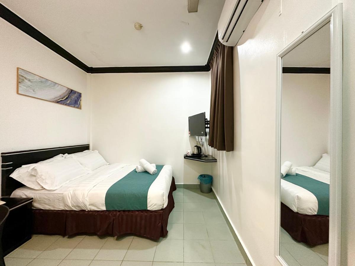 Tourist Centre By Hotspot Essential 2*